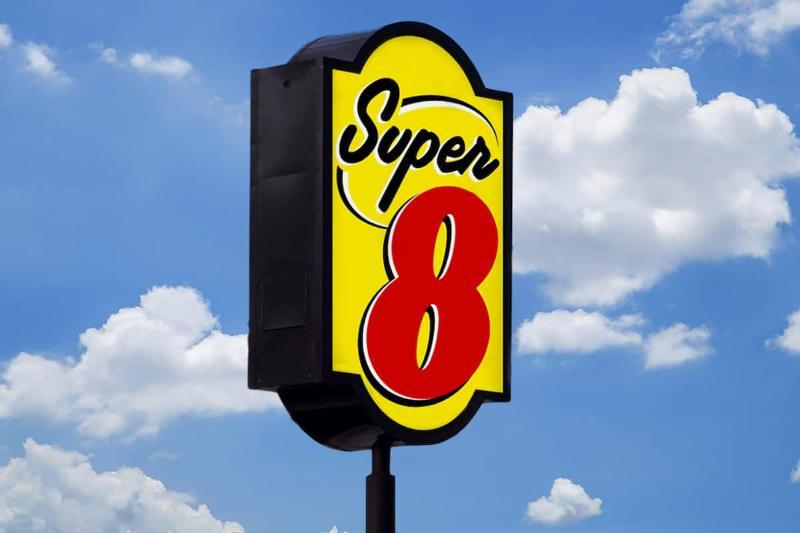 Super 8 By Wyndham Nashville Downtown Exterior foto